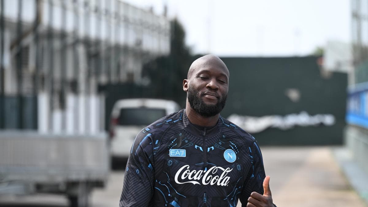 Lukaku Determinato a Restare al Napoli Nonostante l'Addio di Conte