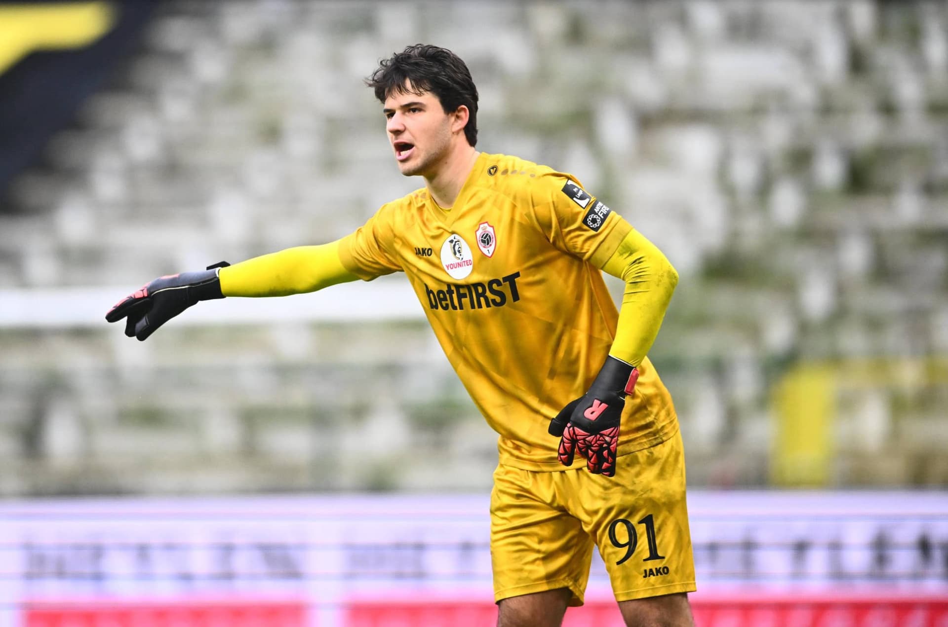 Senne Lammens als Saisontransfer der Premier League gefeiert - Premier League