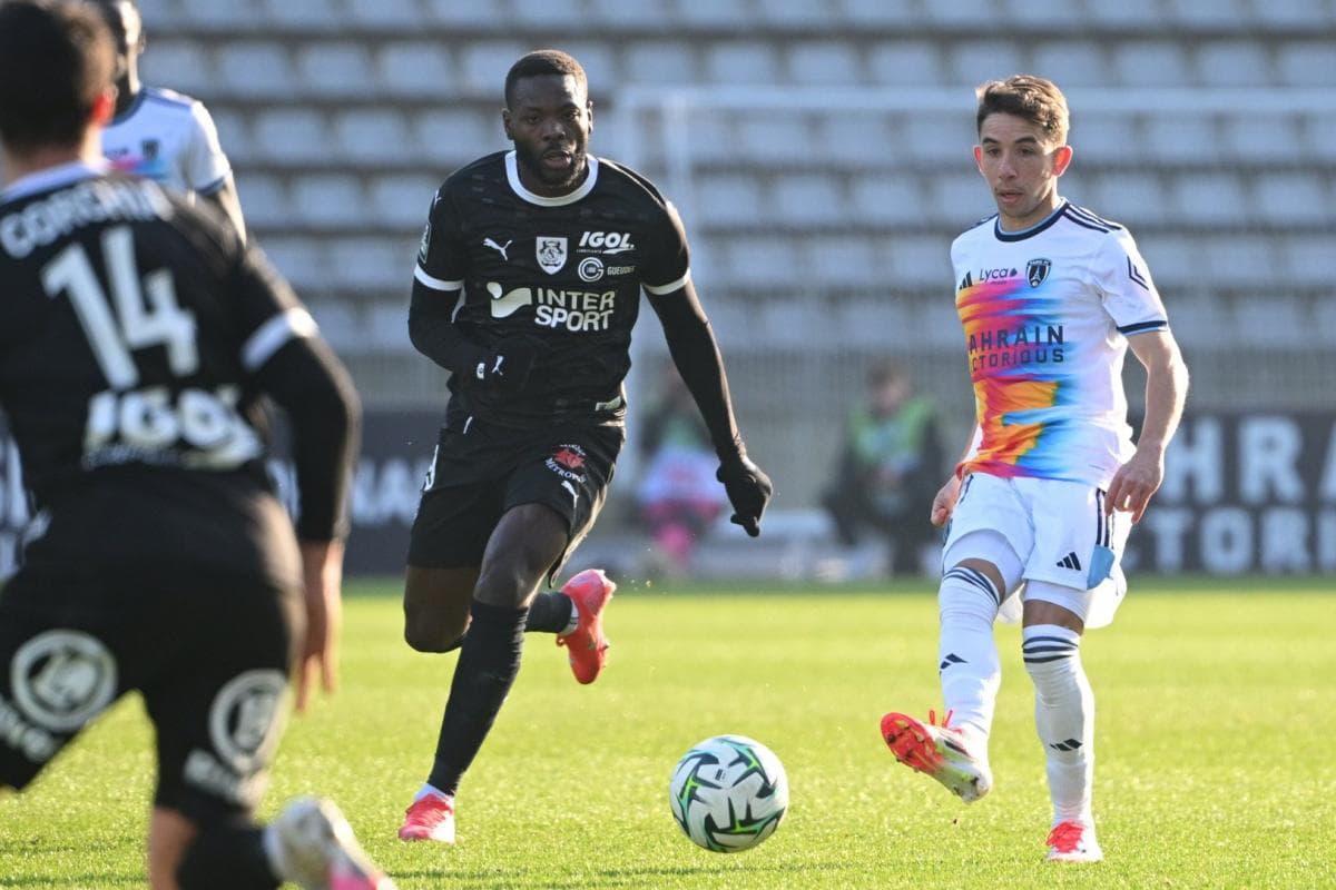 El Le Mans Ficha al Delantero del Guingamp, Louis Mafouta