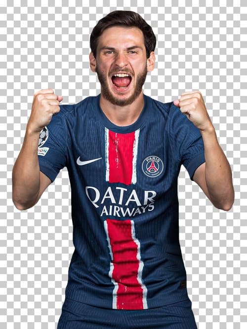 Kvaratskhelia reflexiona sobre su legado en el Napoli antes de su fichaje por el PSG - Ligue 1