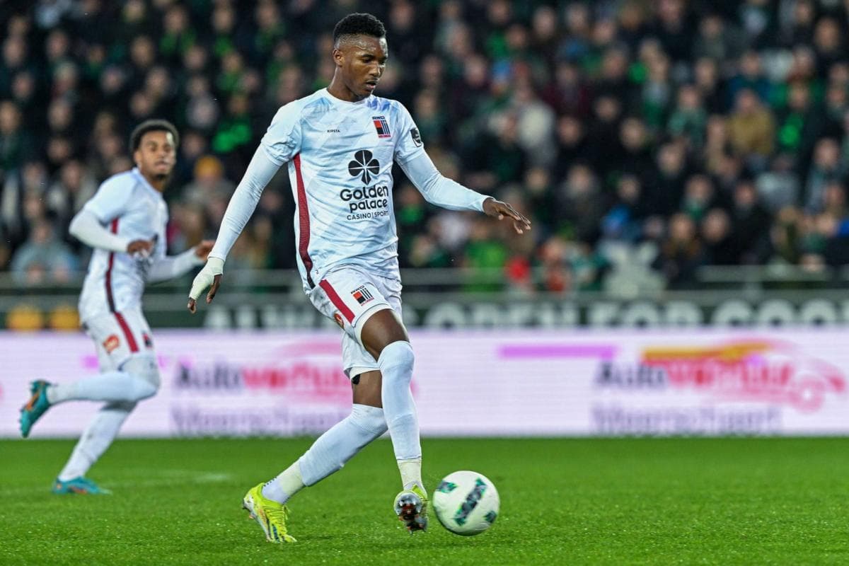 Auxerre Sign Luton Town Defender Christ Makosso - Ligue 1