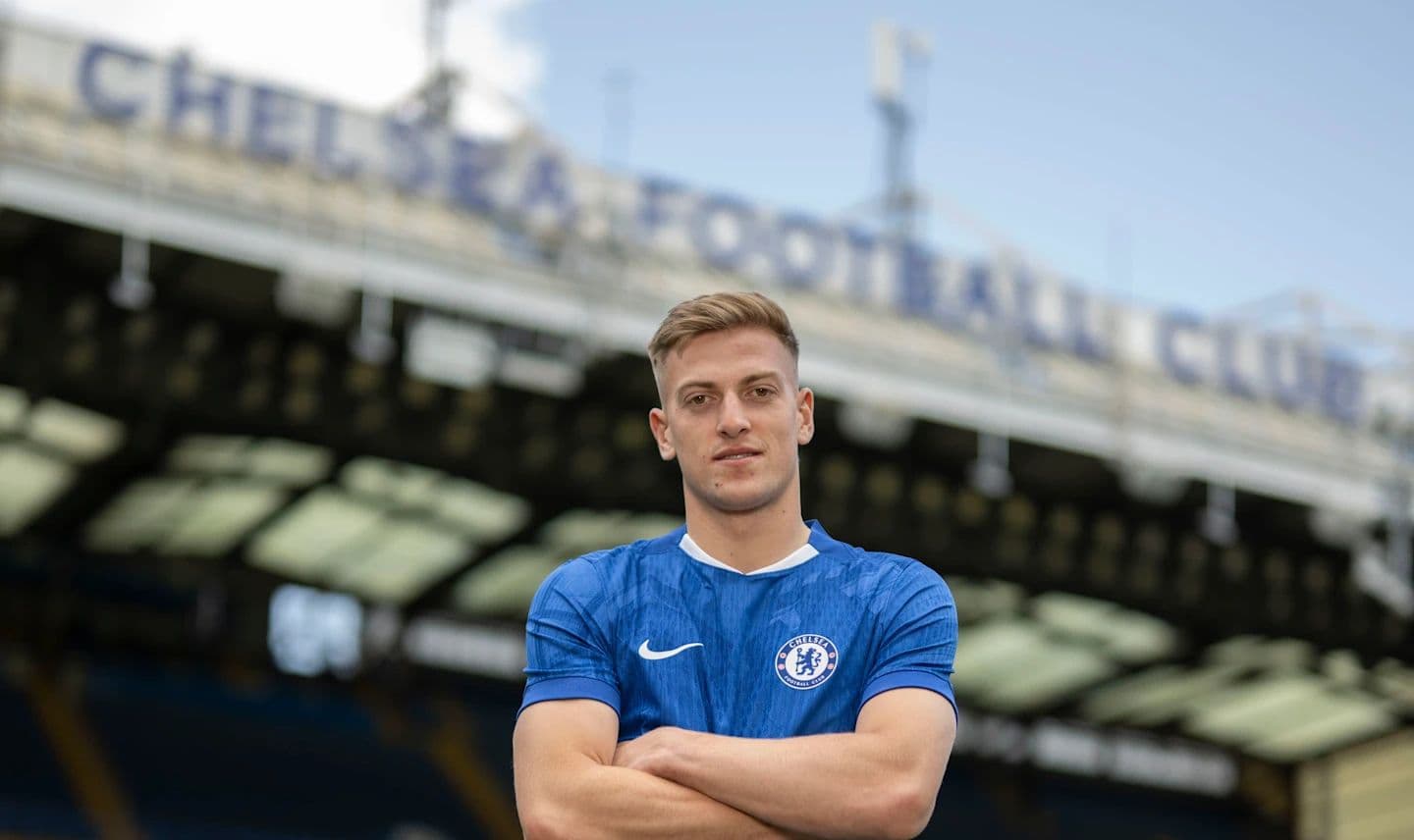 Liam Delap determined to stay and fight for Chelsea future - Premier League