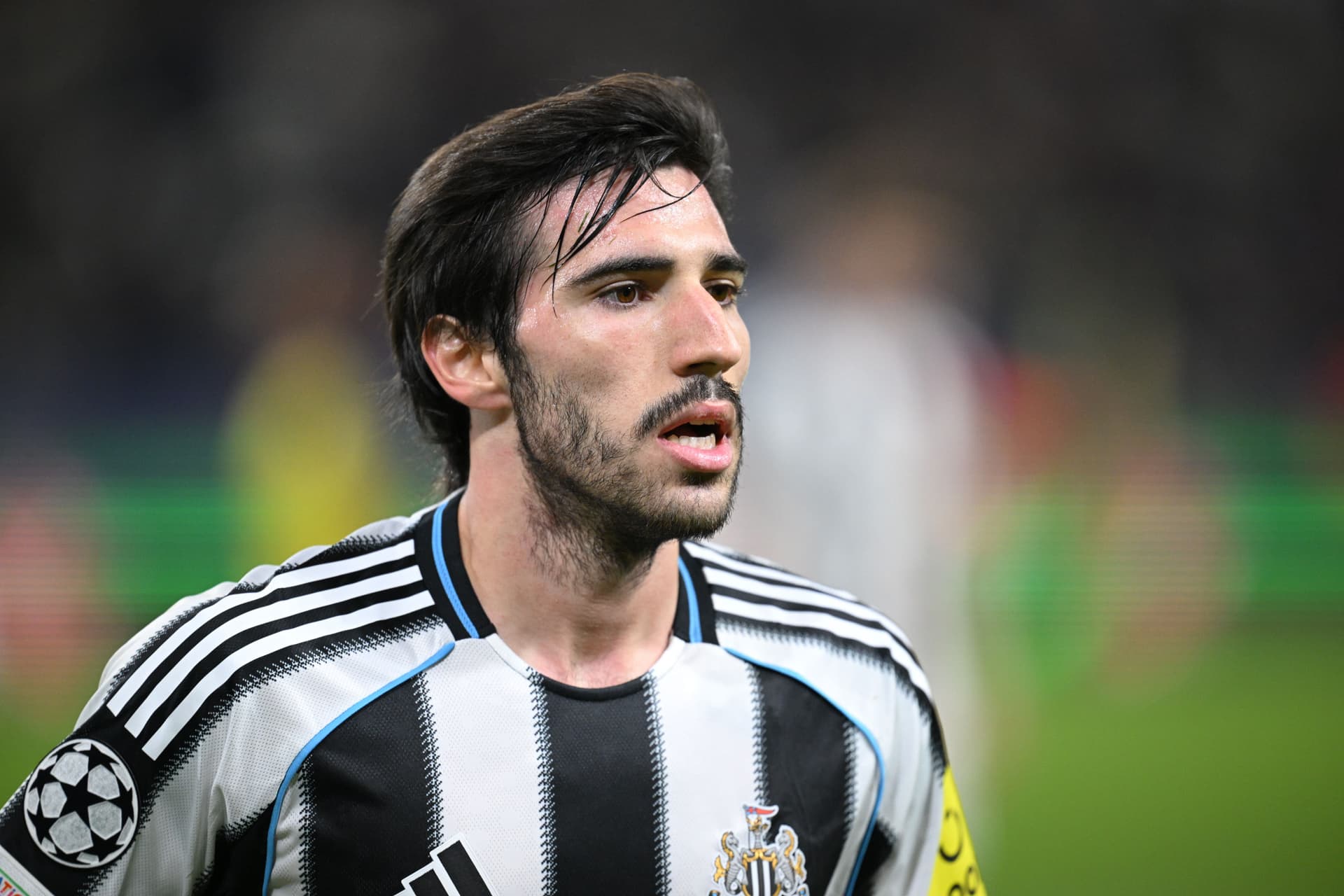 L'Avenir de Sandro Tonali : L'Intérêt de la Premier League Persiste, un Retour en Serie A Écarté - Premier League