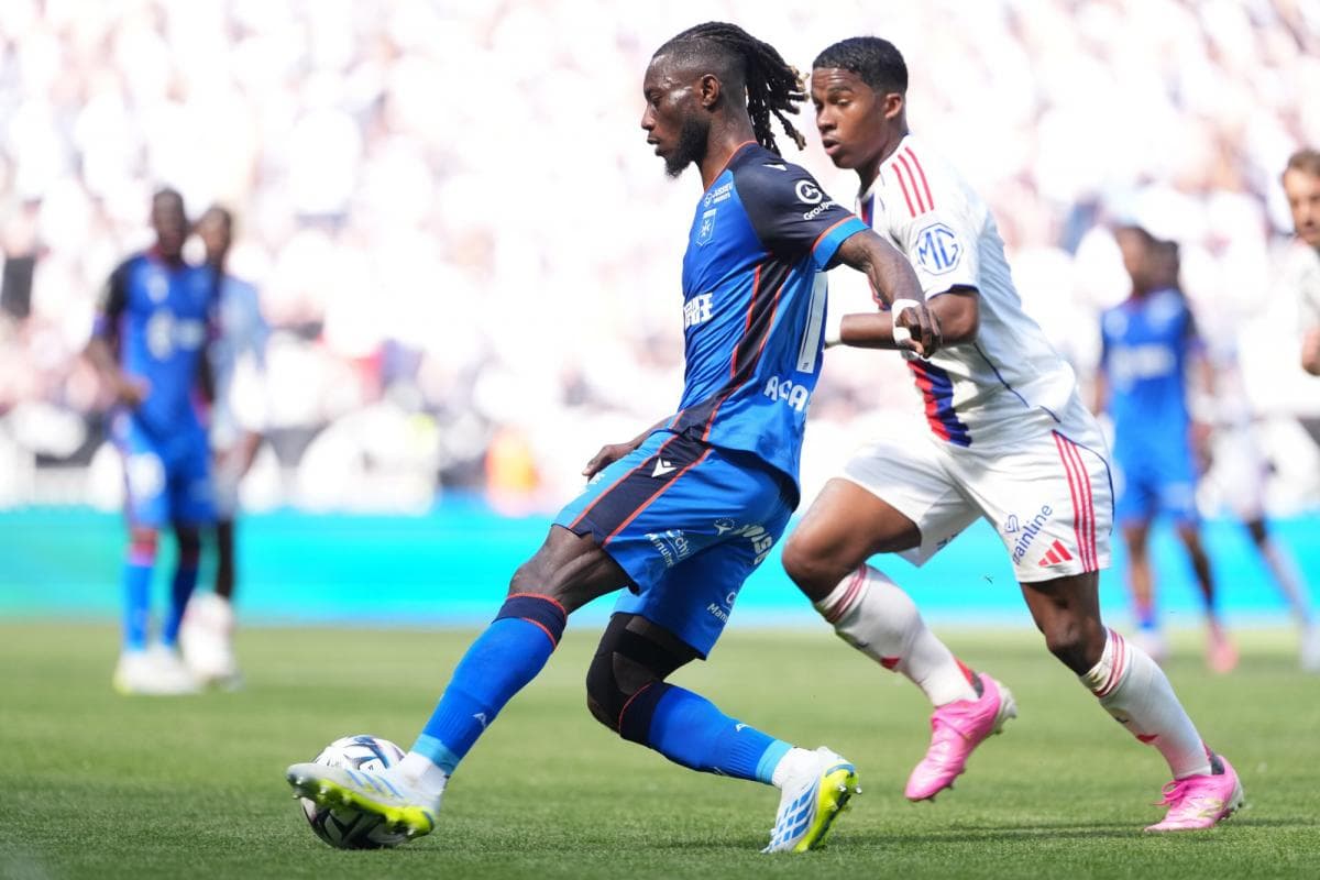 Gideon Mensah Joins FC Cologne on Free Transfer - Bundesliga