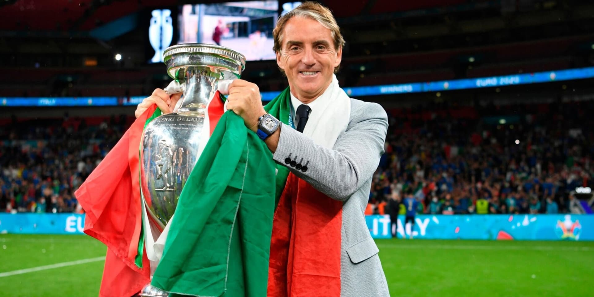 Conte in pole position per la panchina dell'Italia