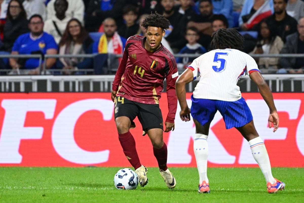 Lyon officialise la signature de Julien Duranville