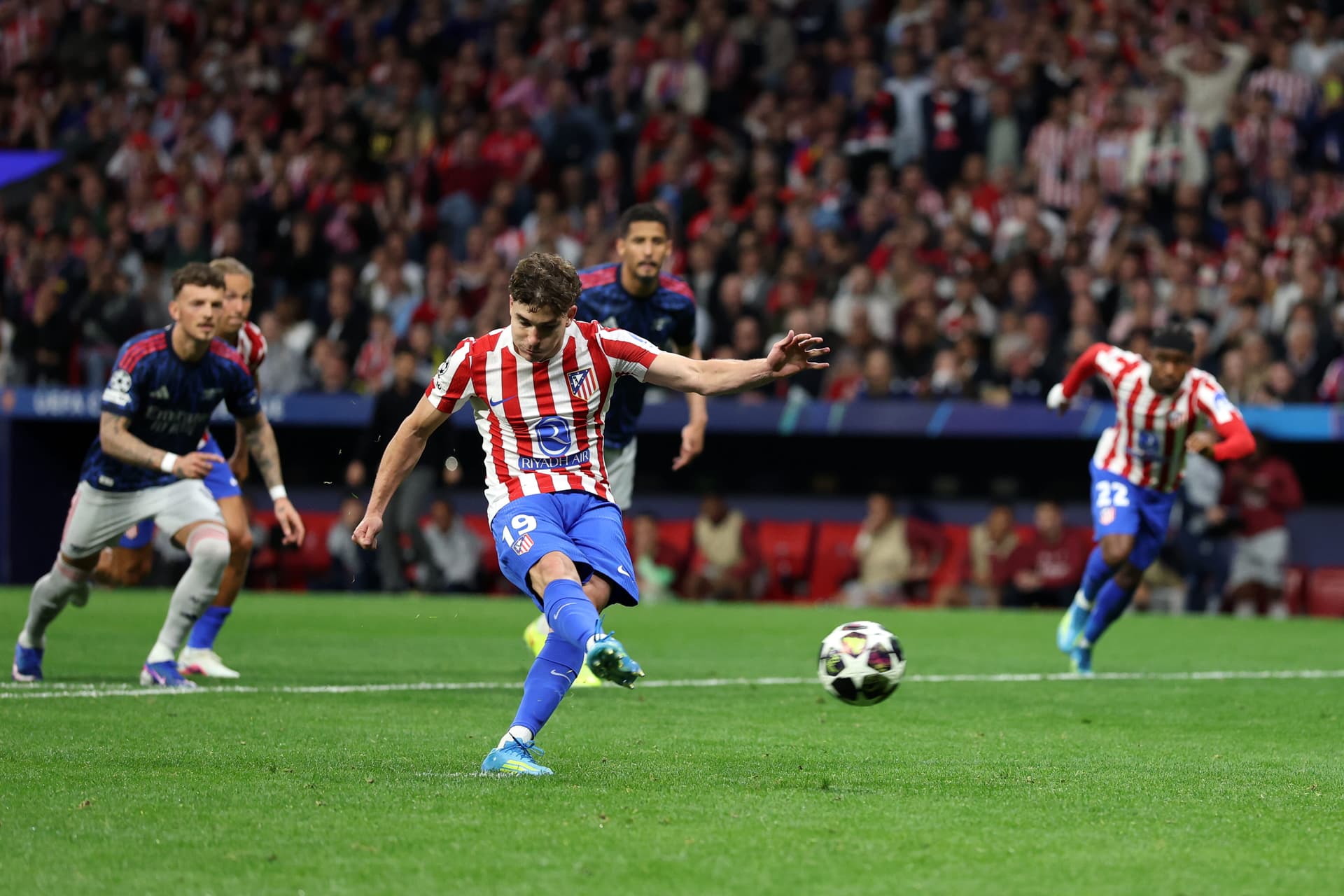 PSG in Gesprächen mit Atlético um Julian Álvarez