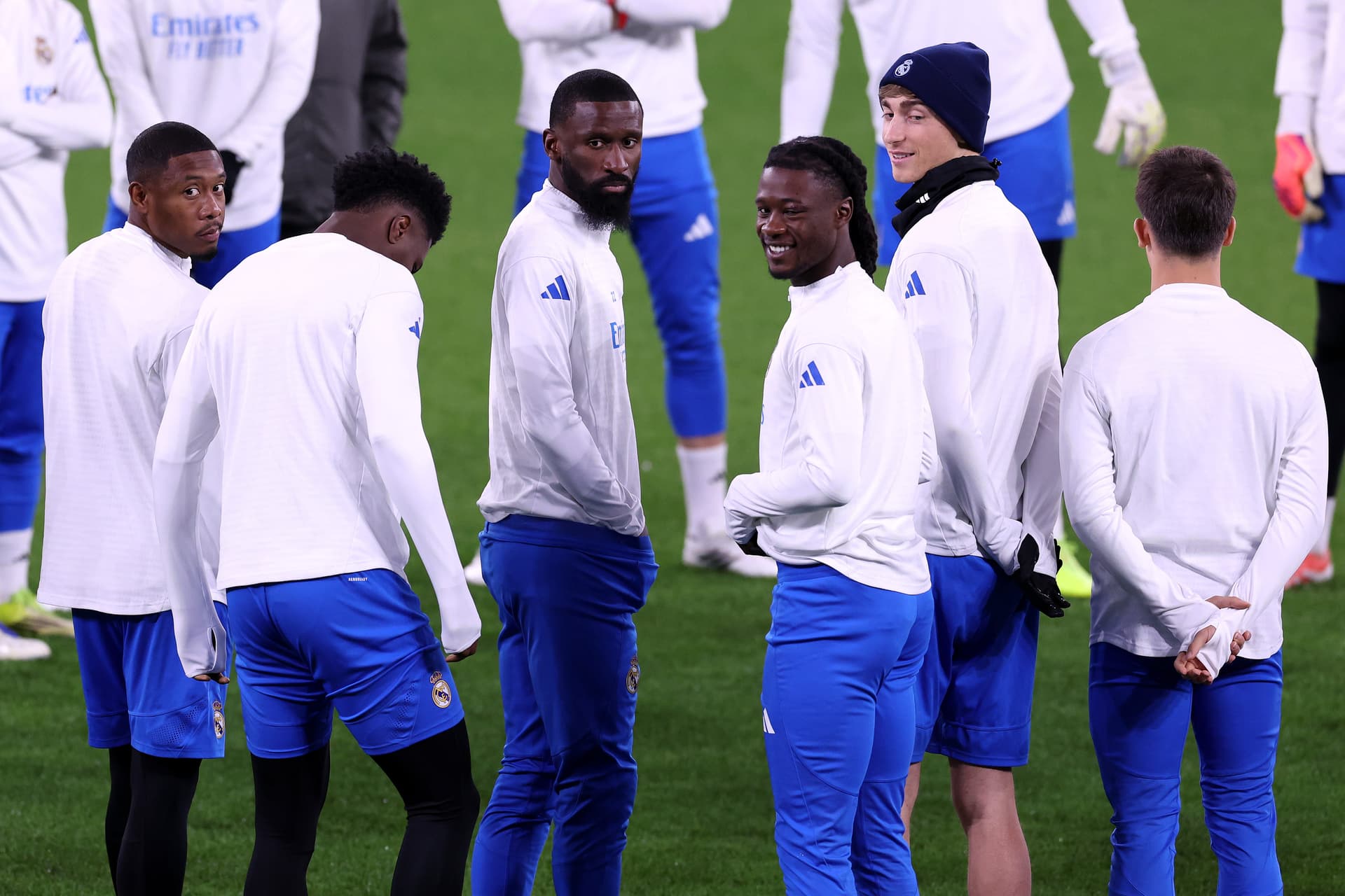 Antonio Rüdiger impliqué dans une altercation à l'entraînement, tensions croissantes au Real Madrid