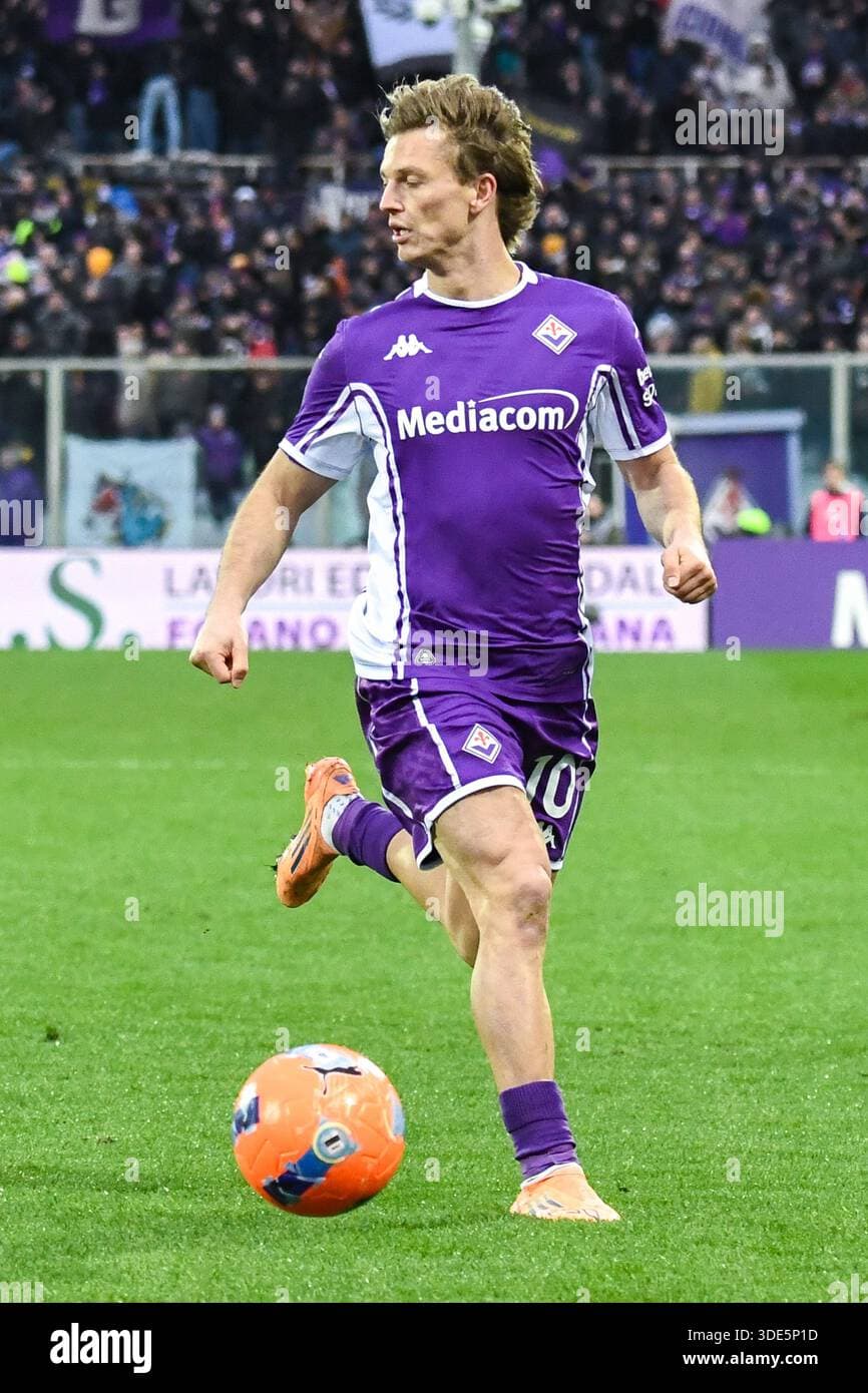 Albert Gudmundsson al momento decisivo con la Fiorentina dopo una stagione altalenante in Serie A