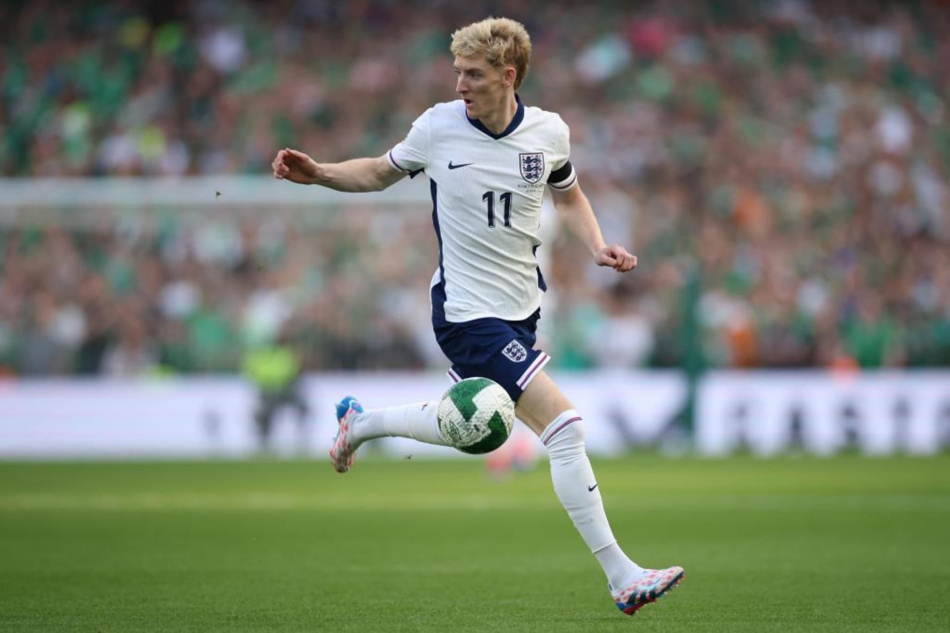 Barcelona consider Anthony Gordon as potential Raphinha alternative - Premier League