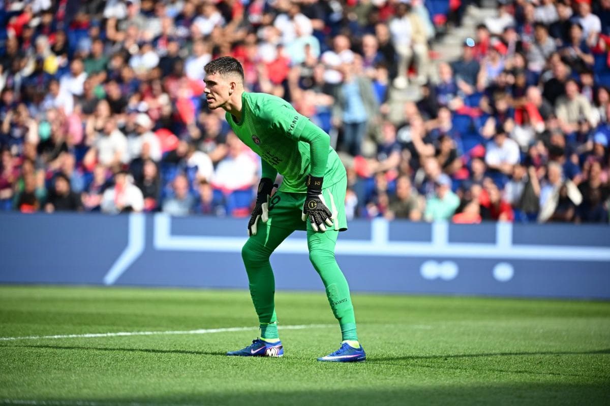 PSG verleiht Torhüter Marin an CD Nacional