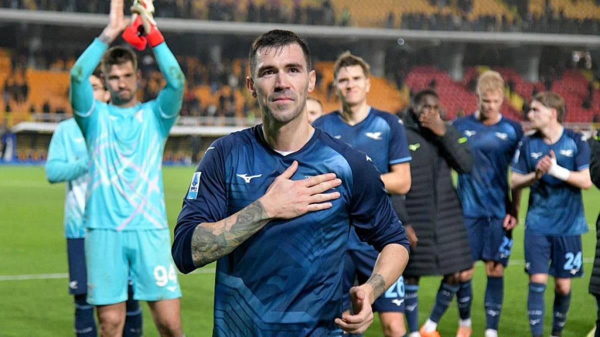 Trasferimento di Romagnoli all'Al Sadd in Standby, la Lazio lo Riporta in Rosa