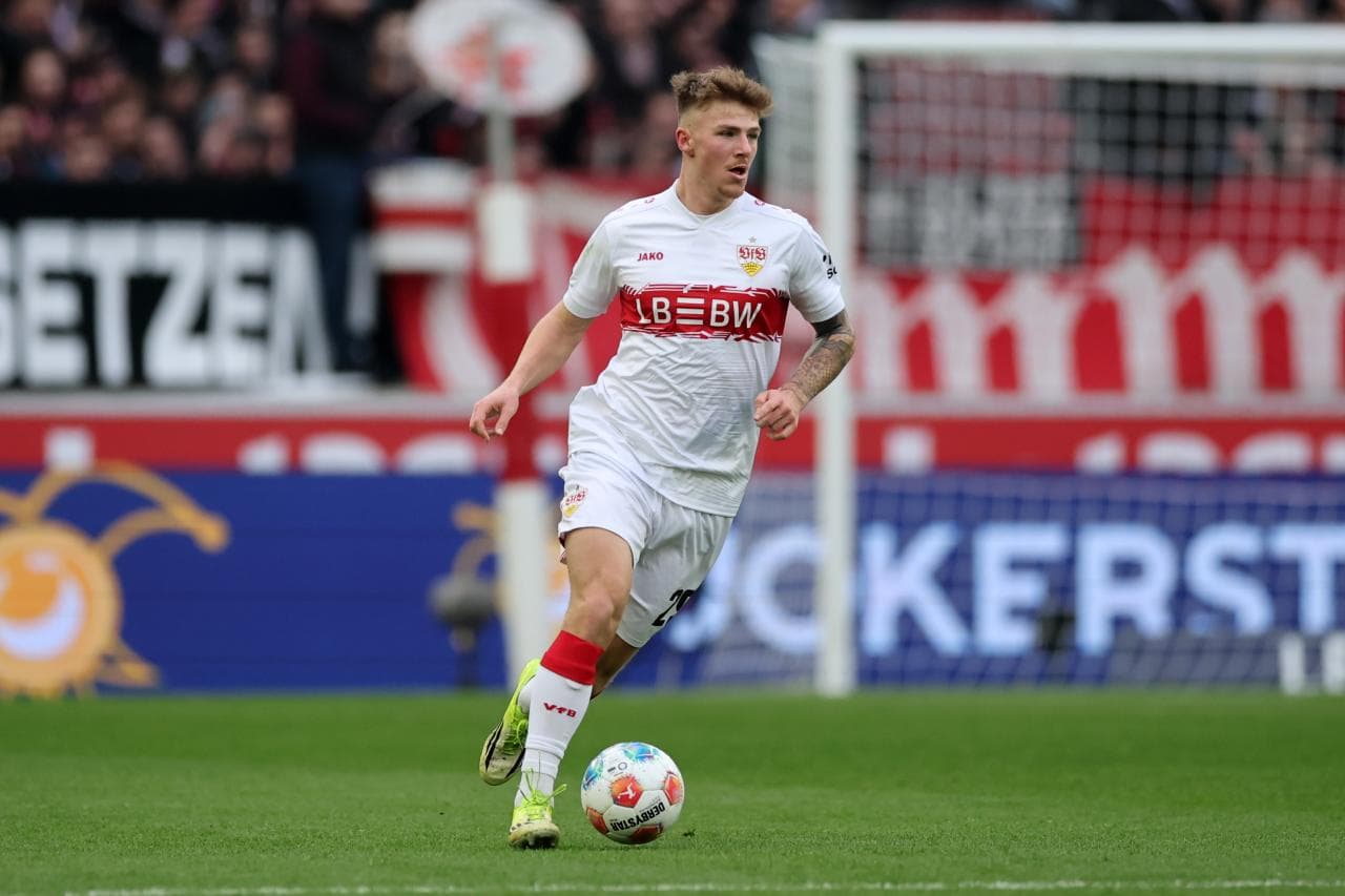 Bayern München beobachtet Finn Jeltsch vom VfB Stuttgart